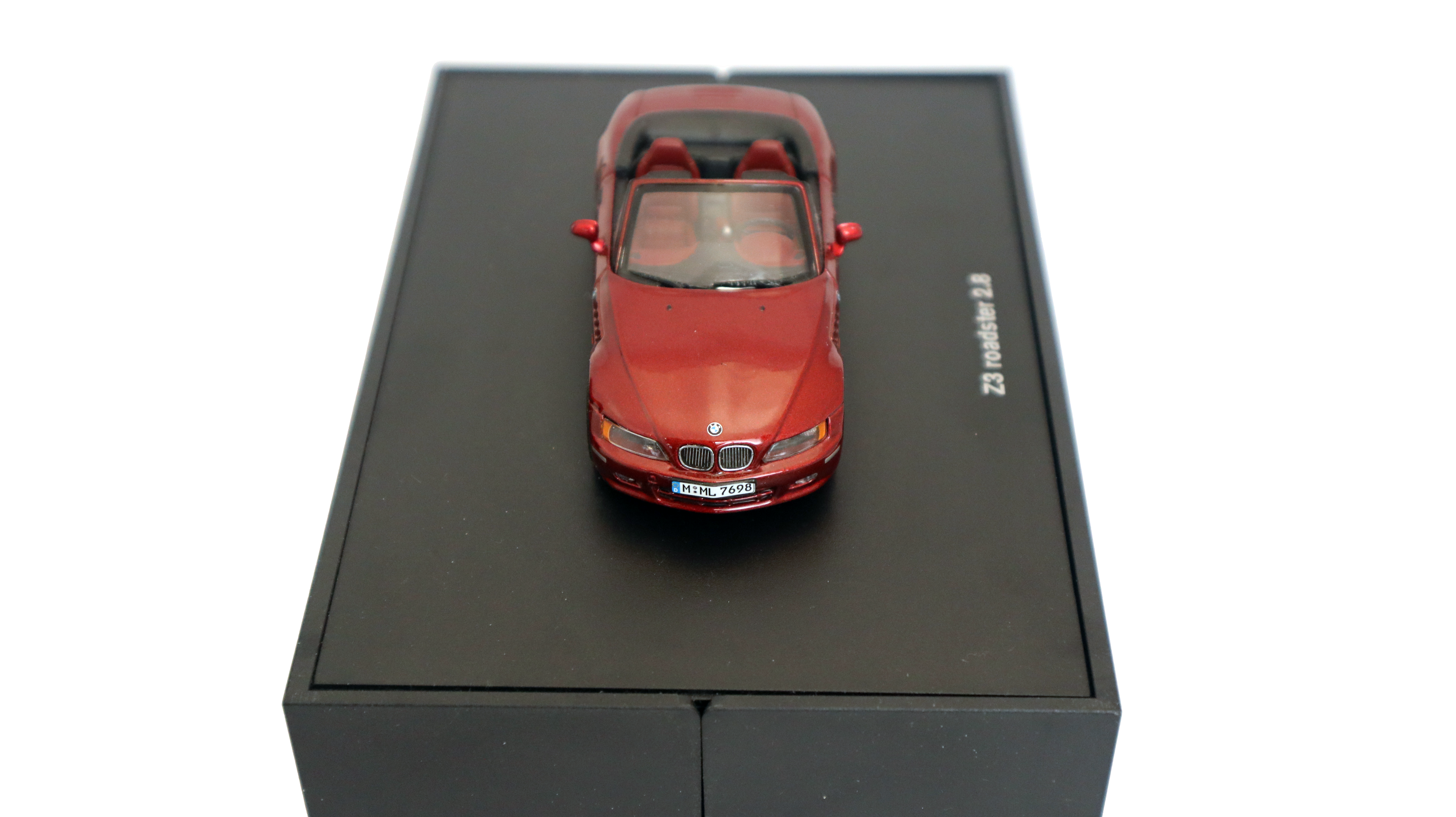 Modellauto BMW Z3 Roadster 1:43